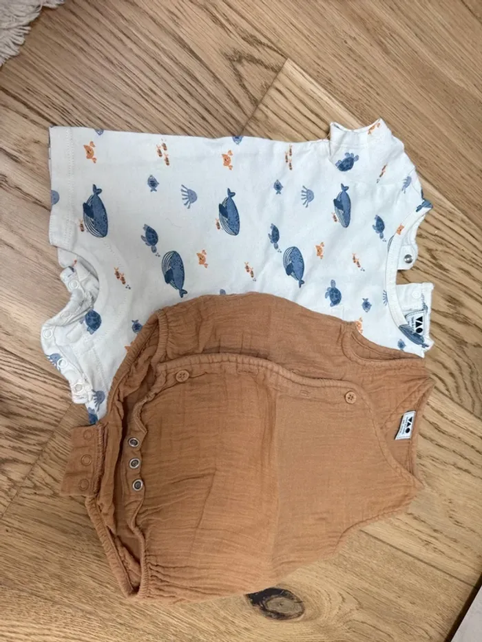 lot de 2 combishort tape à l’œil 3 mois