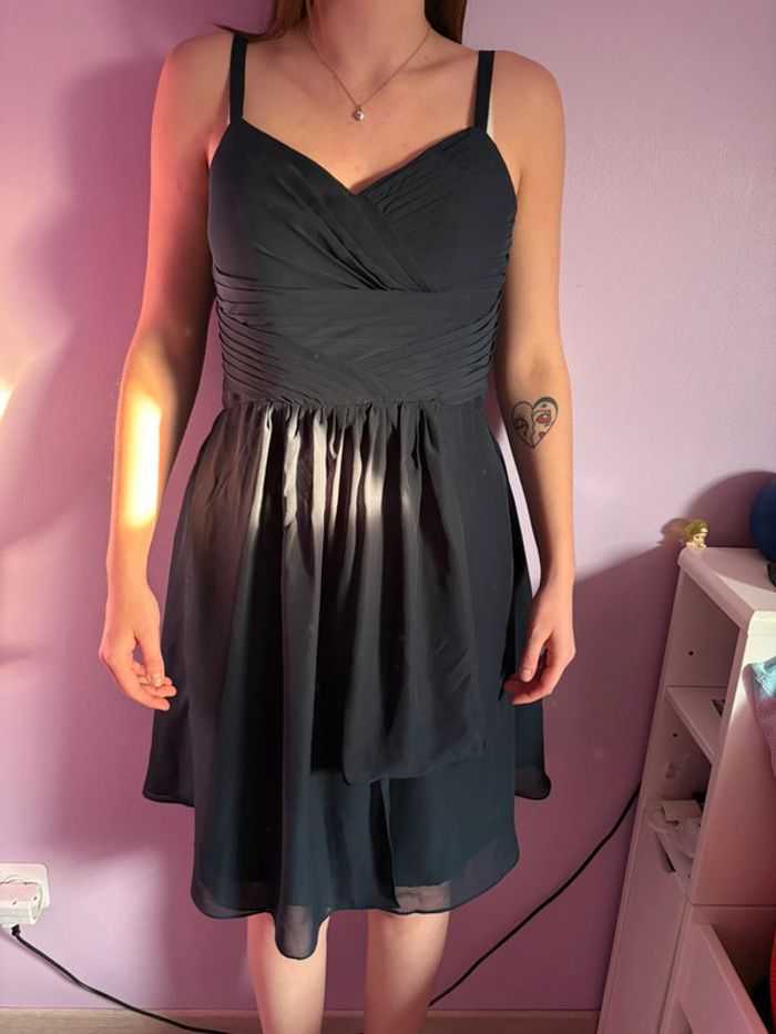 Robe de fête bleu marine Ts Couture M très bon état💙