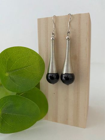 Boucles d’oreilles pendantes - Modèle Vintage - Noir et Argenté