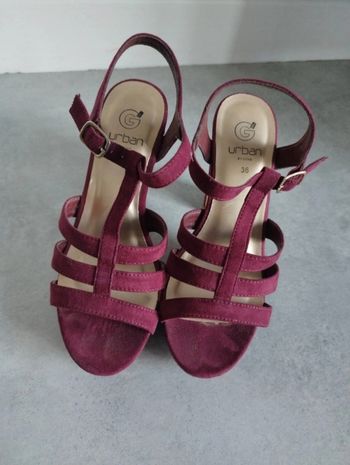 Sandale à talons