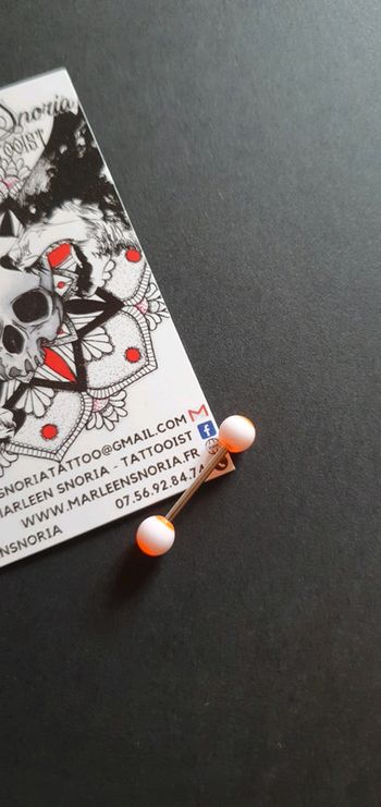 Piercing langue ou téton neuf