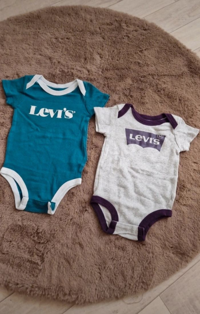 Lot de 2 bodies levis