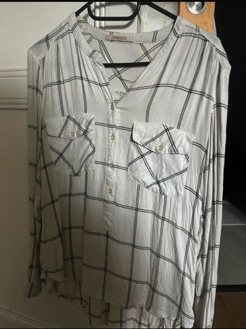 Chemise à carreaux