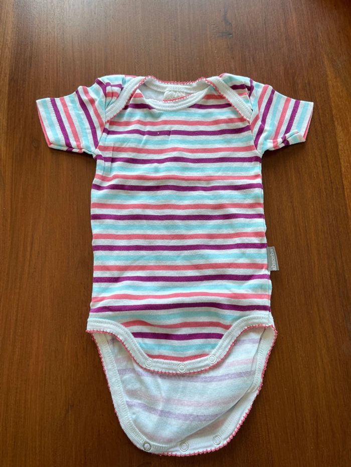 Lot de 3 bodies Absorba taille 3 mois très bon état - photo numéro 5