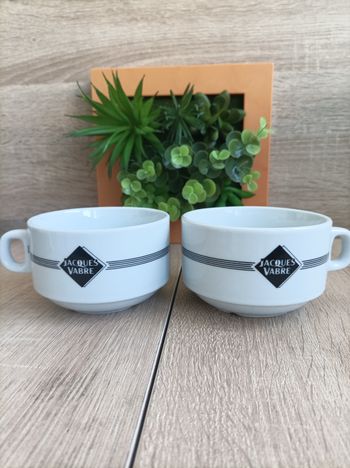 Lot 2 tasses jacques vabre