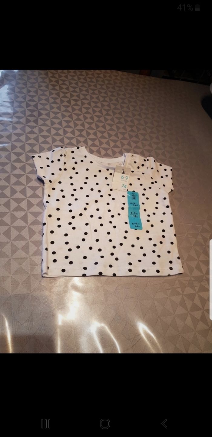 Tee shirt blanc et noir à pois Primark 6-9 mois