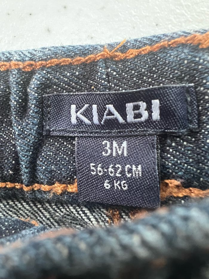Lot de deux jeans influx/ Kiabi Taille 3 mois Très bon état - photo numéro 2