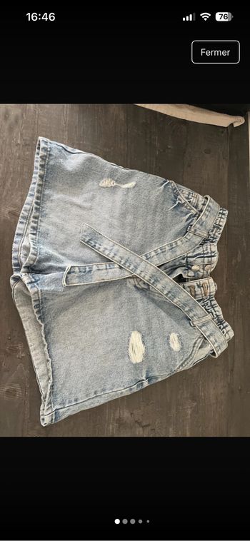 Short jeans