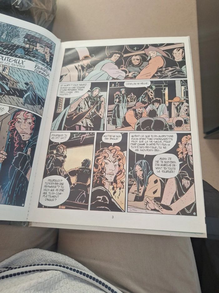 Rebecca et les testaments de Saint-Ambroise- No 1- Scènes de chasse Brandoli, Anna (Livre) - photo numéro 8