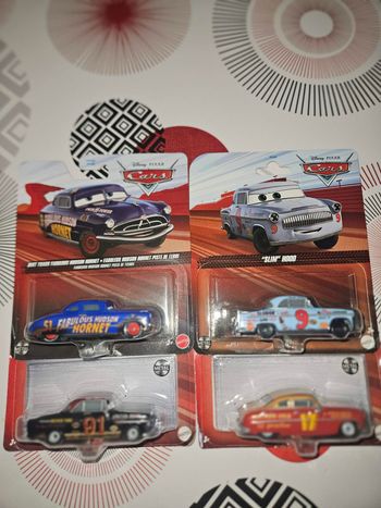 Lot 4 voitures cars disney mattel metal neuf cars disney pixar mattel