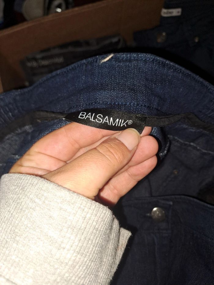 Jean femme taille 42 - photo numéro 3