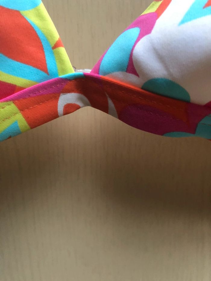 Superbe bikini push up à motifs fleurs rétro Dim neuf taille 42 - photo numéro 13