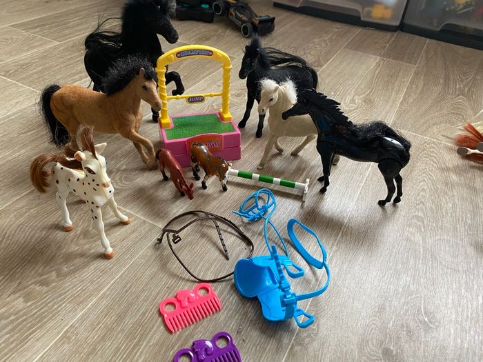 Lot chevaux - photo numéro 2