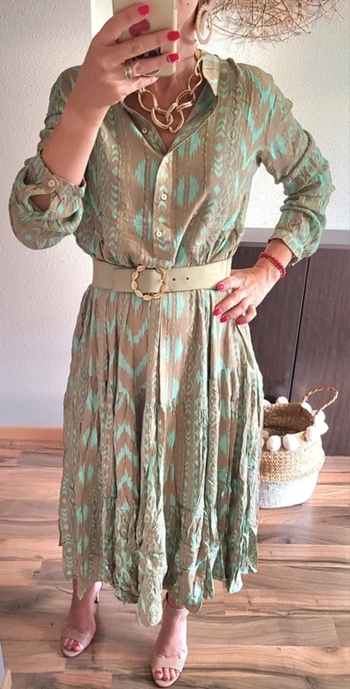 Robe longue ample - Vert d'eau - Neuve avec étiquette - Plusieurs tailles disponibles