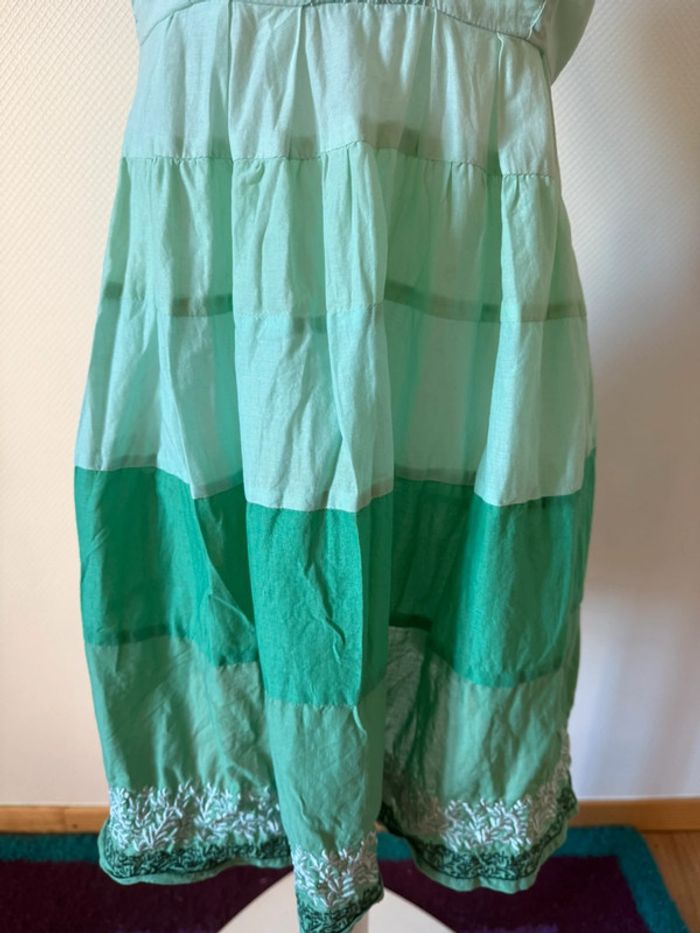 Robe verte en très bon état taille S warehouse - photo numéro 4