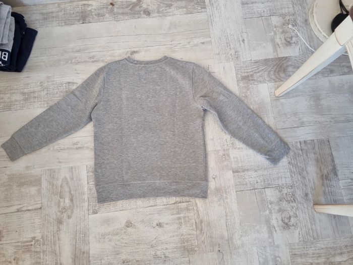 Pull Taille 10 ans - photo numéro 2