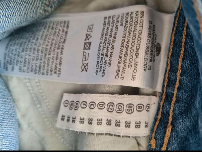 Mini short jean taille 38 - photo numéro 5