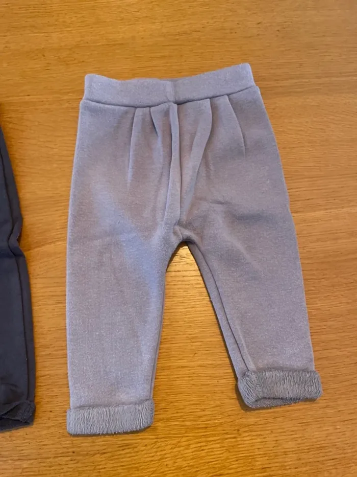 2 pantalons souples fille 9 mois - photo numéro 4
