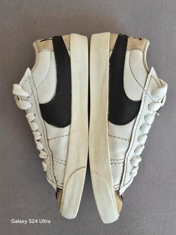 Nike - Blazer '77 Jumbo - Baskets basses - Noir et blanc - photo numéro 2