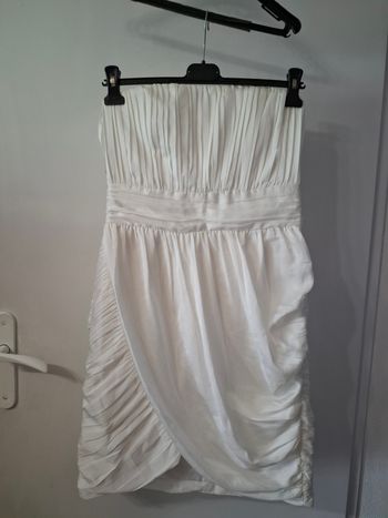 Robe h&m taille 36 mesure dans l'annonce 