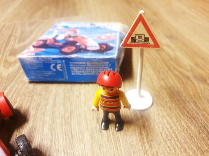 Playmobil - Petite voiture enfant - photo numéro 4