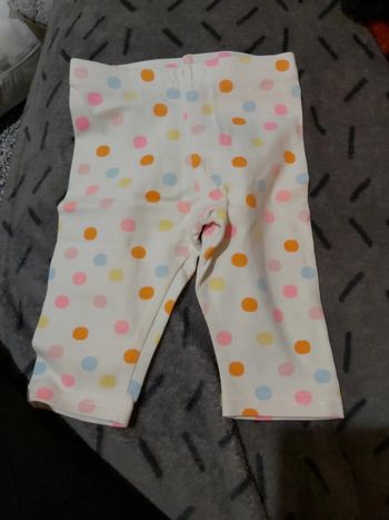 Legging court primark Tshirt taille 74cm 6/9 mois