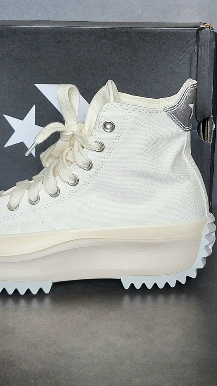 Converse x Chuck Taylor Run Star Hike High - A09901C - Size : 40.5 🌈🌈 - photo numéro 8