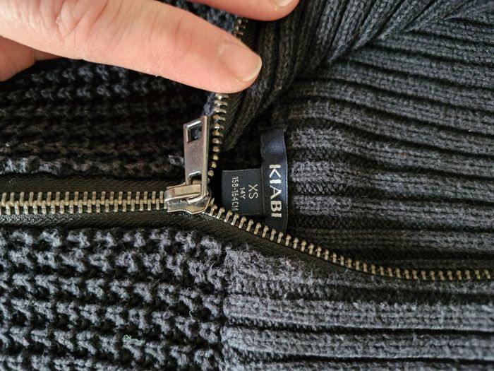 Pull chaud - photo numéro 2