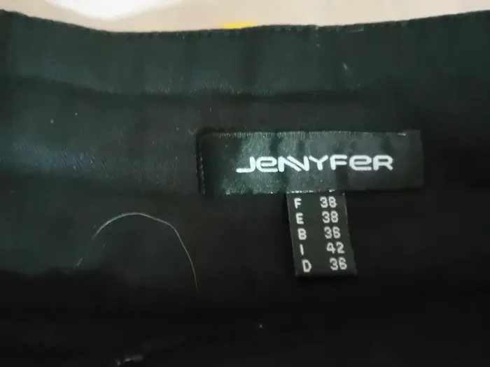 Mini jupe noire à boutons Jennyfer T38 - photo numéro 3