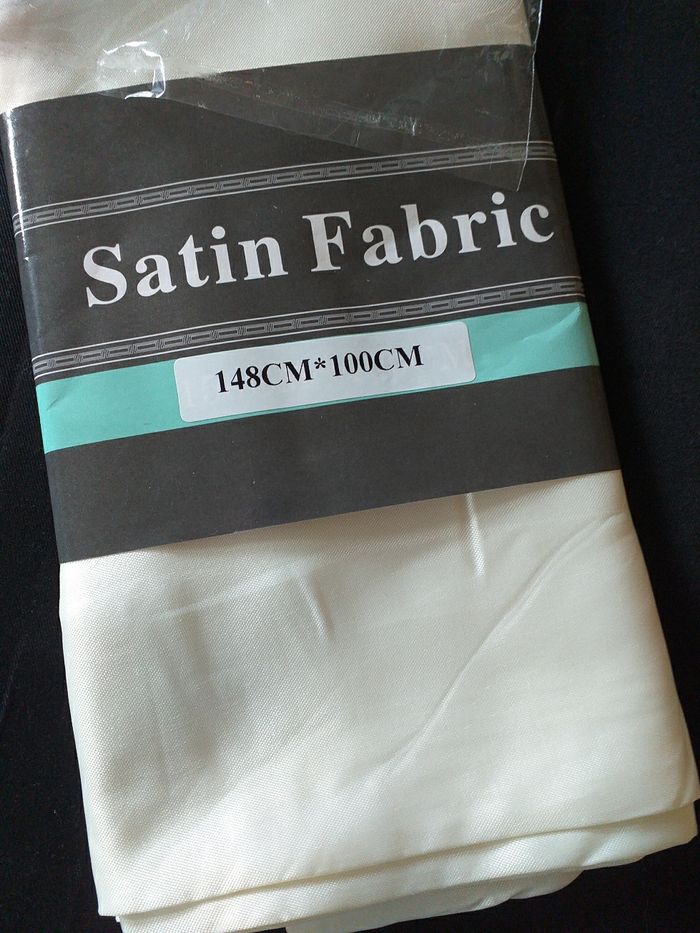 Tissus satin - photo numéro 2