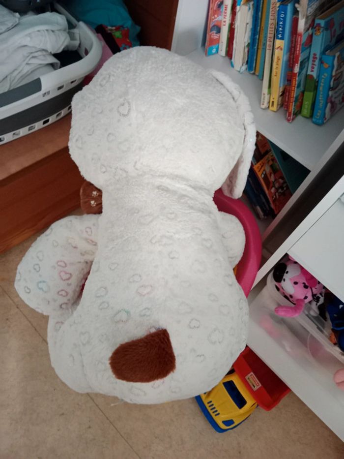 Grosse peluche fille comme neuf - photo numéro 3