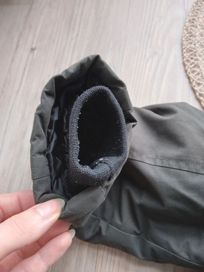 🍁A 7€ uniquement ce week-end 🍁 🌸Manteau kaki a fourrure 6ans🌸 - photo numéro 9