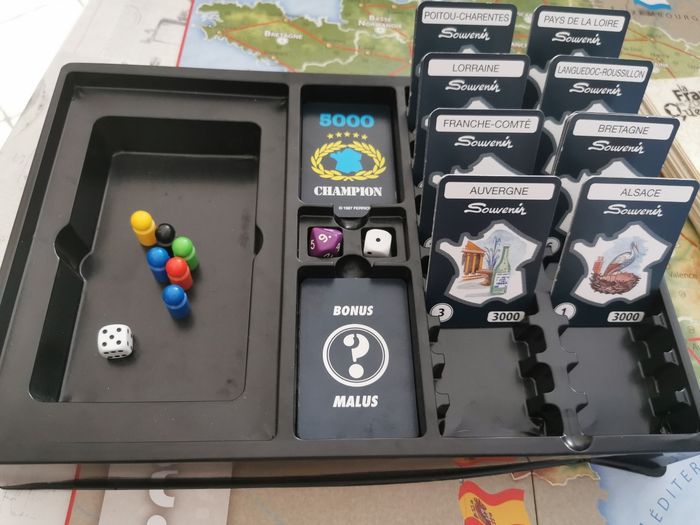 La France en 2000 questions - photo numéro 2