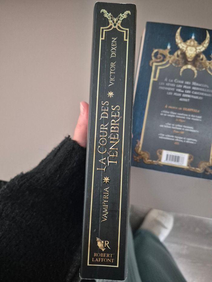 La Cour des Ténèbres : 3 tomes - photo numéro 3