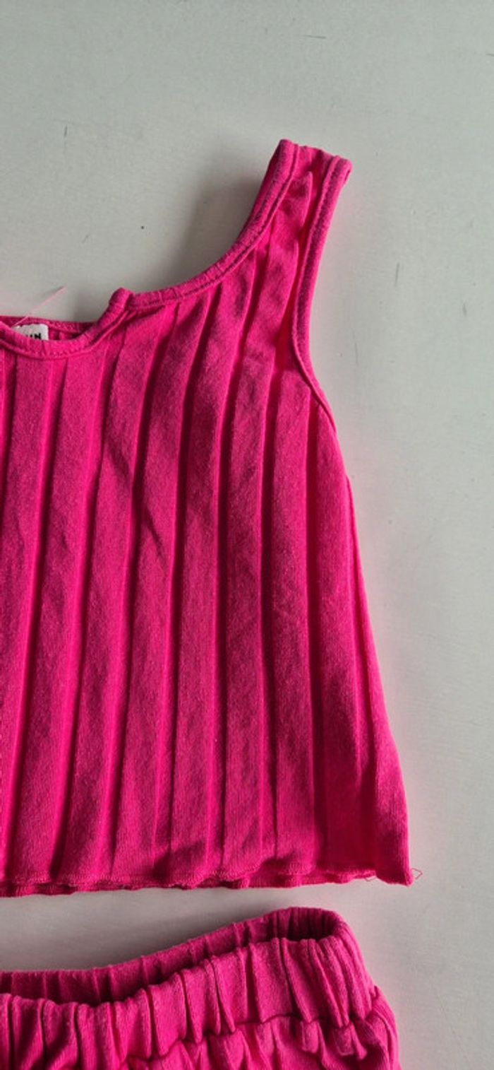 Look fille fushia - photo numéro 7