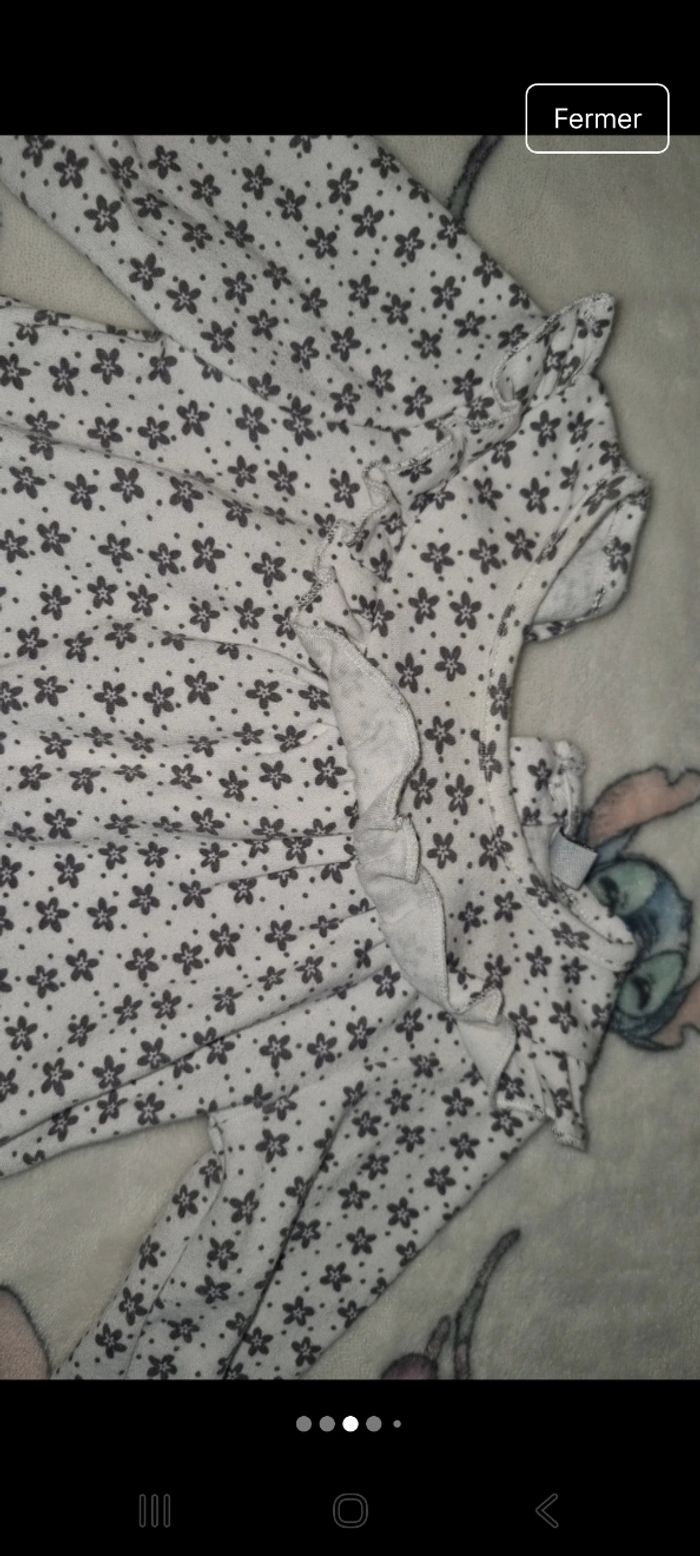 Blouse 6 mois en très bon état - photo numéro 3