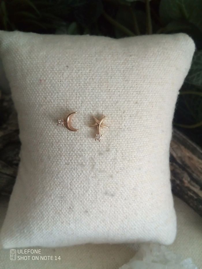 Petites boucles d'oreilles astres lune étoile - photo numéro 2