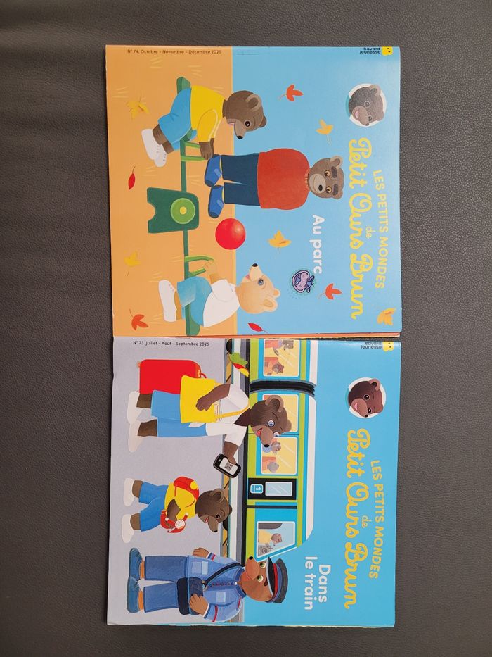 Lot de deux magazines petit ours brun parc et train