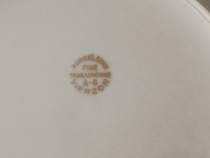 2 Assiettes émaillées Limoges France - photo numéro 5