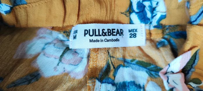 Short Léger Pull & Bear Taille M - photo numéro 3