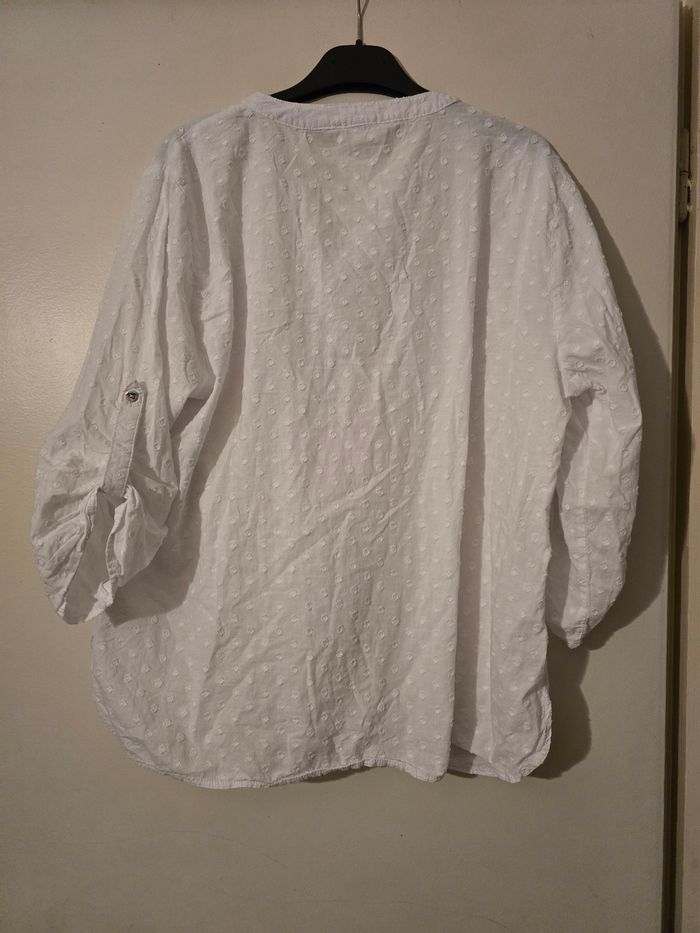 Blouse blanche - photo numéro 3