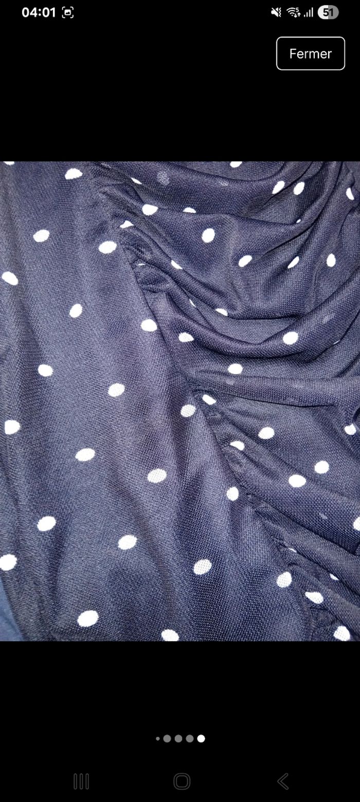 Robe guess taille xs - photo numéro 4