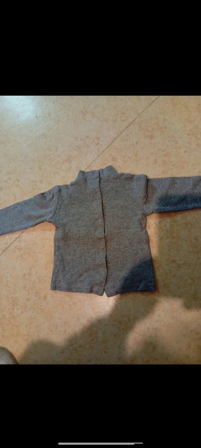 Lot 3 hauche manche longue taille 6 mois - photo numéro 9