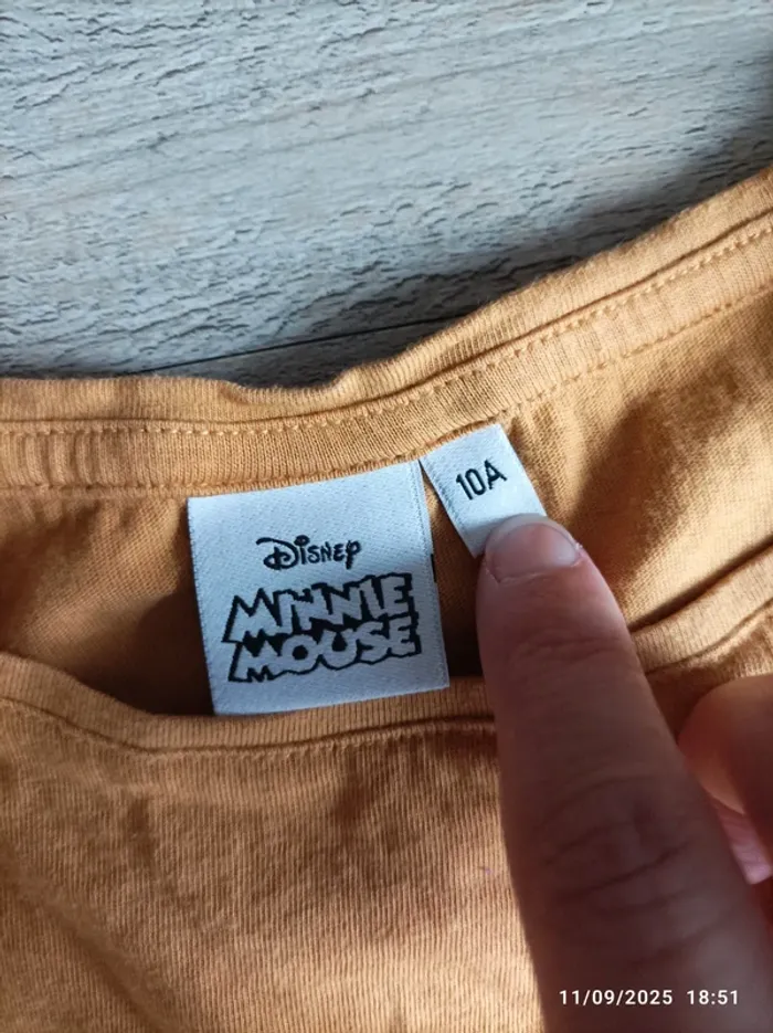 T-shirt Minnie Disney 10 ans - photo numéro 2