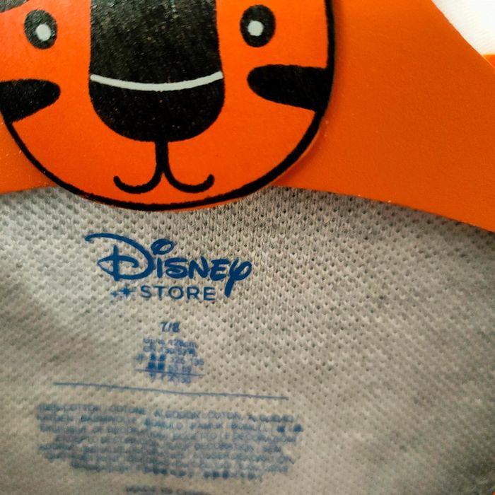 Polo garçon Disney store neuf 8 ans - photo numéro 3