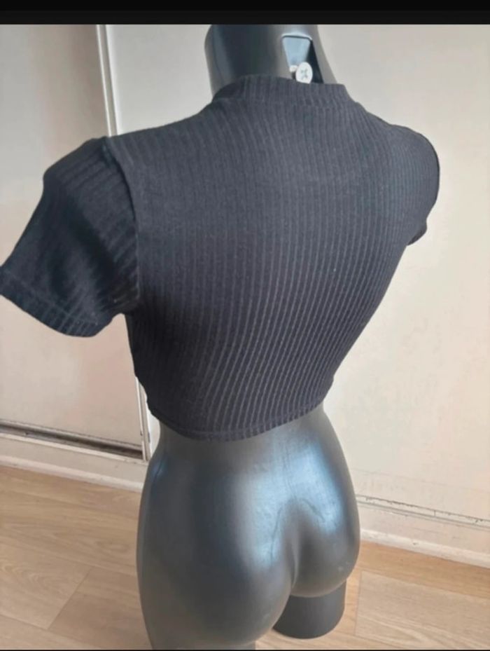 Croc top taille : M 📦 - photo numéro 3