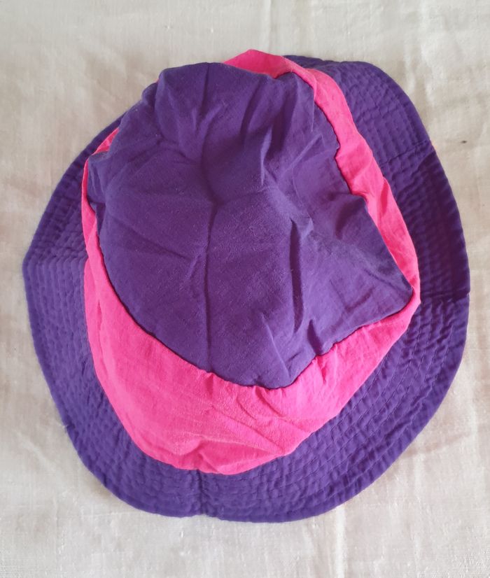 Bob fille réversible Rose et violet d’un côté – Jaune fluo et orange de l’autre - photo numéro 6