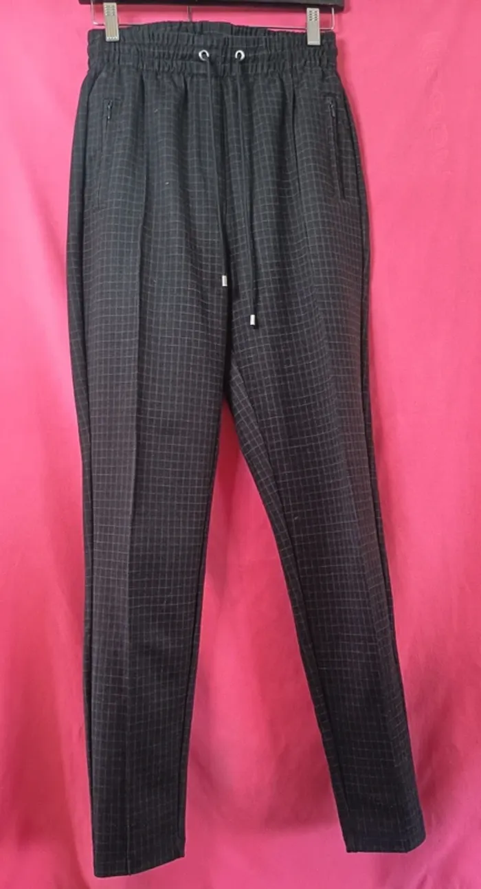 Pantalon femme demi saison hiver. Marque C&A (A295)