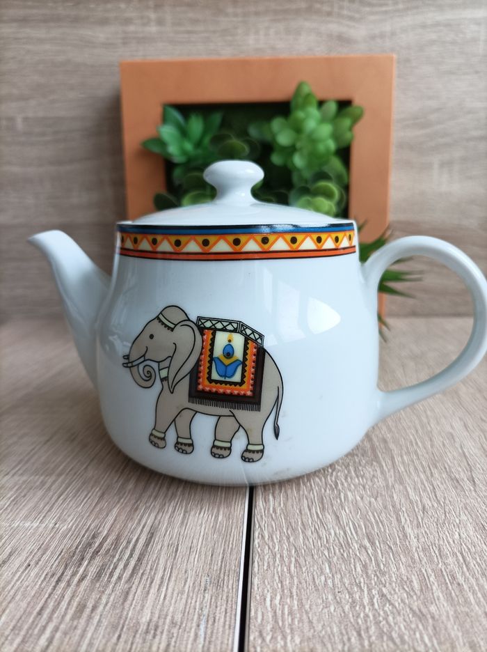 Théière motif éléphant - photo numéro 2