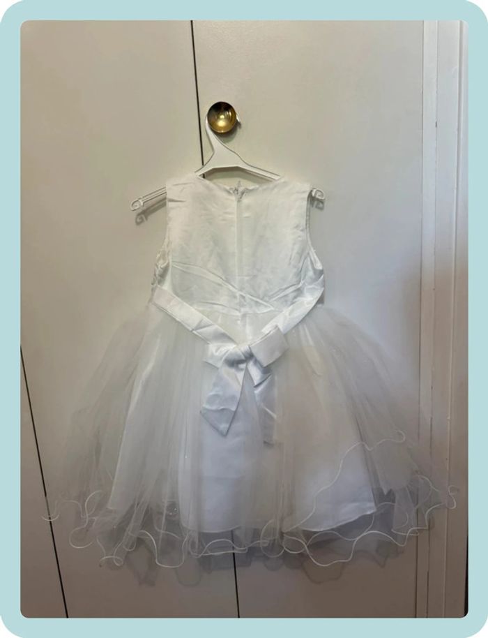 Robe blanche - photo numéro 2